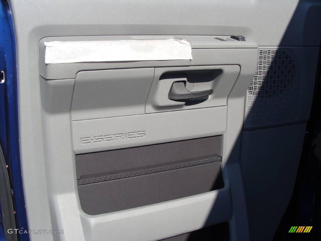 2009 E Series Van E350 Super Duty XL Extended Passenger - Dark Blue Pearl / Medium Flint photo #9