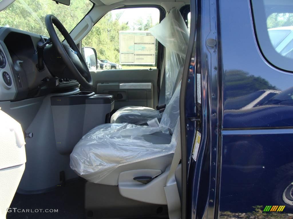 2009 E Series Van E350 Super Duty XL Extended Passenger - Dark Blue Pearl / Medium Flint photo #11