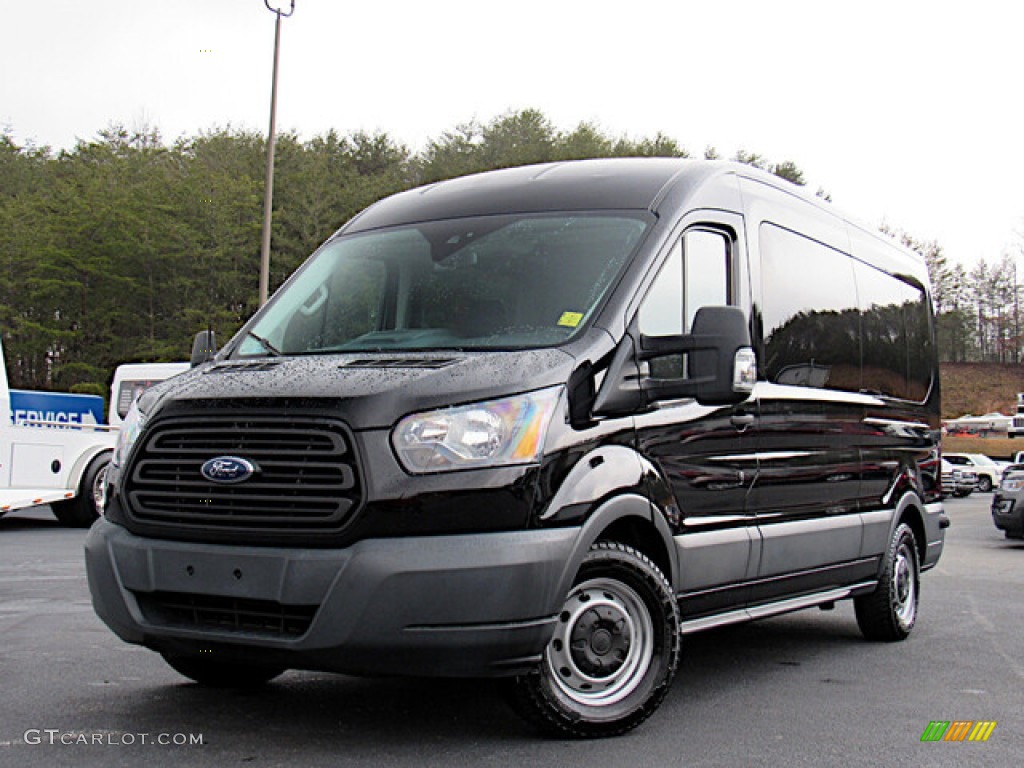 2017 Ford Transit Wagon XLT 350 MR Long Exterior Photos