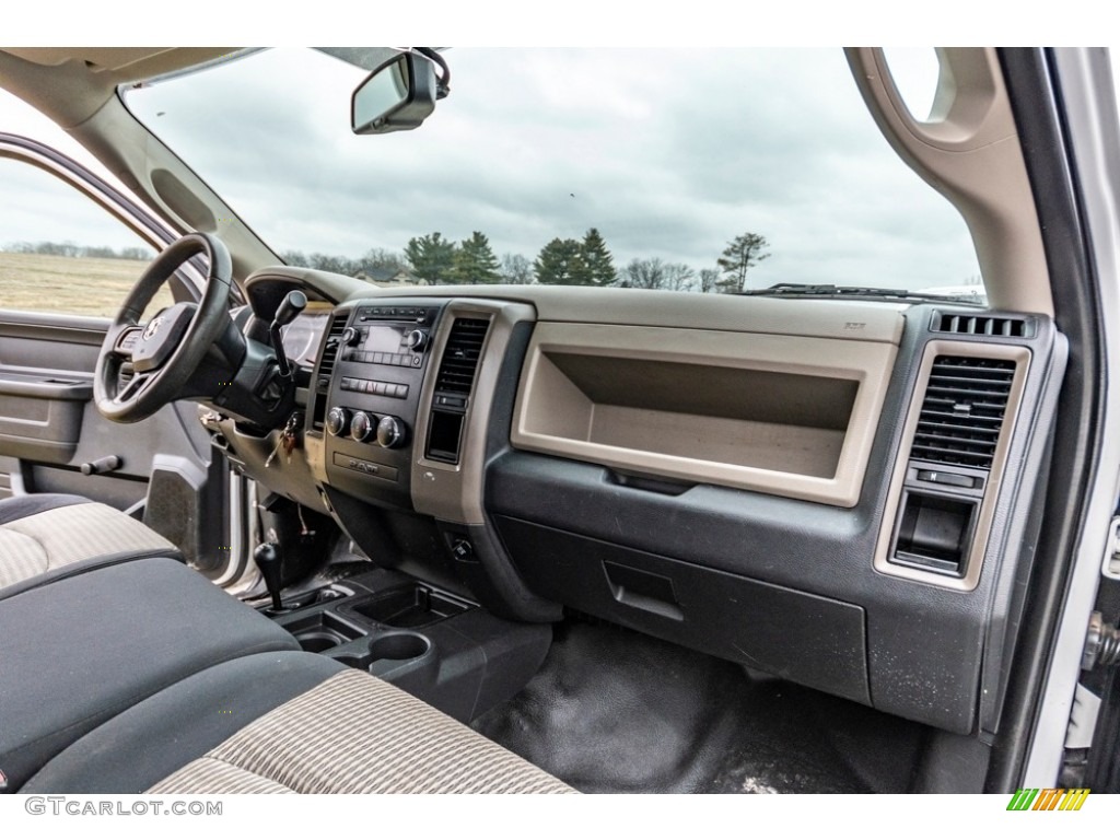 2012 Dodge Ram 2500 HD ST Regular Cab 4x4 Dark Slate/Medium Graystone Dashboard Photo #140768533
