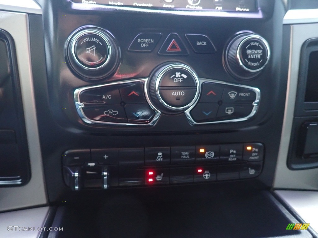 2016 Ram 2500 Big Horn Crew Cab 4x4 Controls Photo #140772011