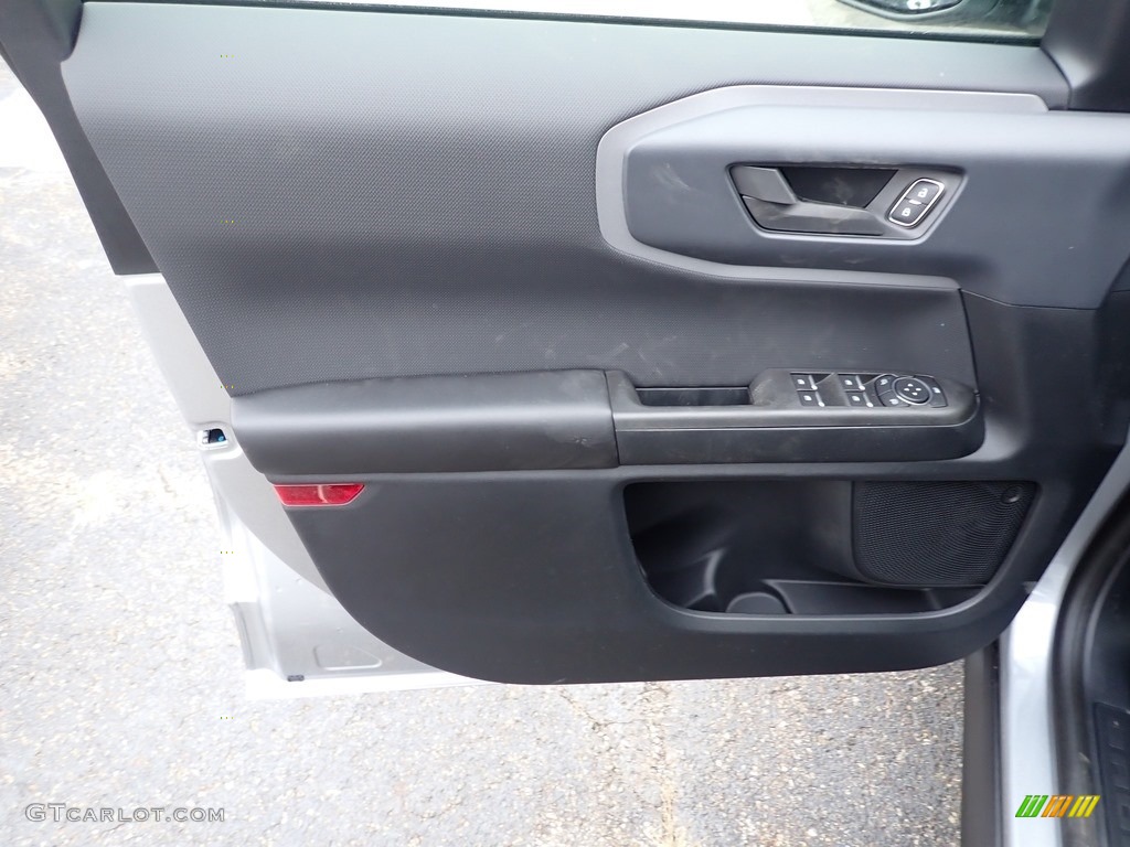 2021 Ford Bronco Sport Base 4x4 Ebony Door Panel Photo #140772155