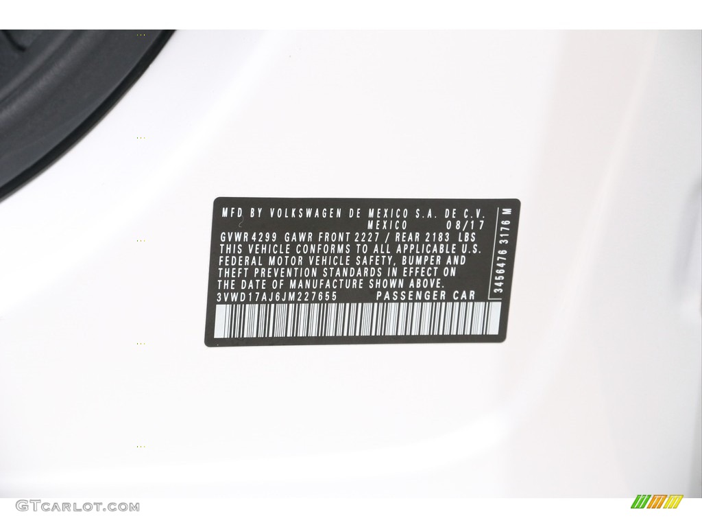 2018 Jetta SE Sport - Pure White / Titan Black photo #20