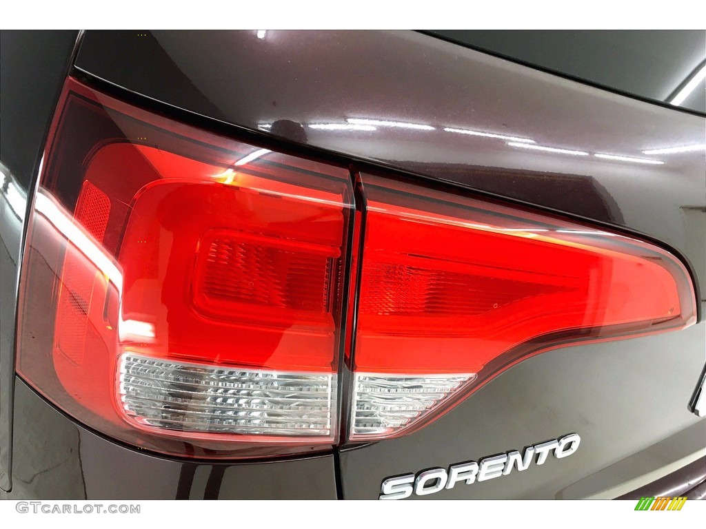 2014 Sorento LX - Dark Cherry / Beige photo #27
