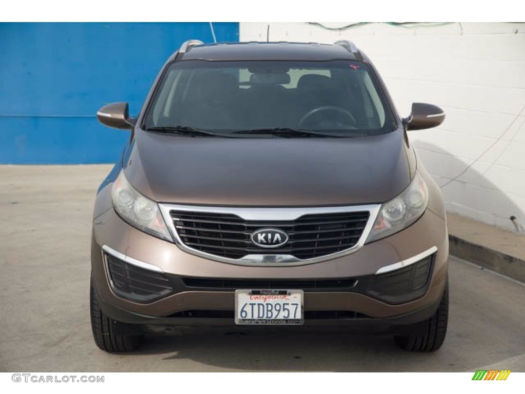 2011 Sportage LX - Sand Track / Black photo #7