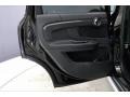 Midnight Black Metallic - Countryman Cooper S Photo No. 25