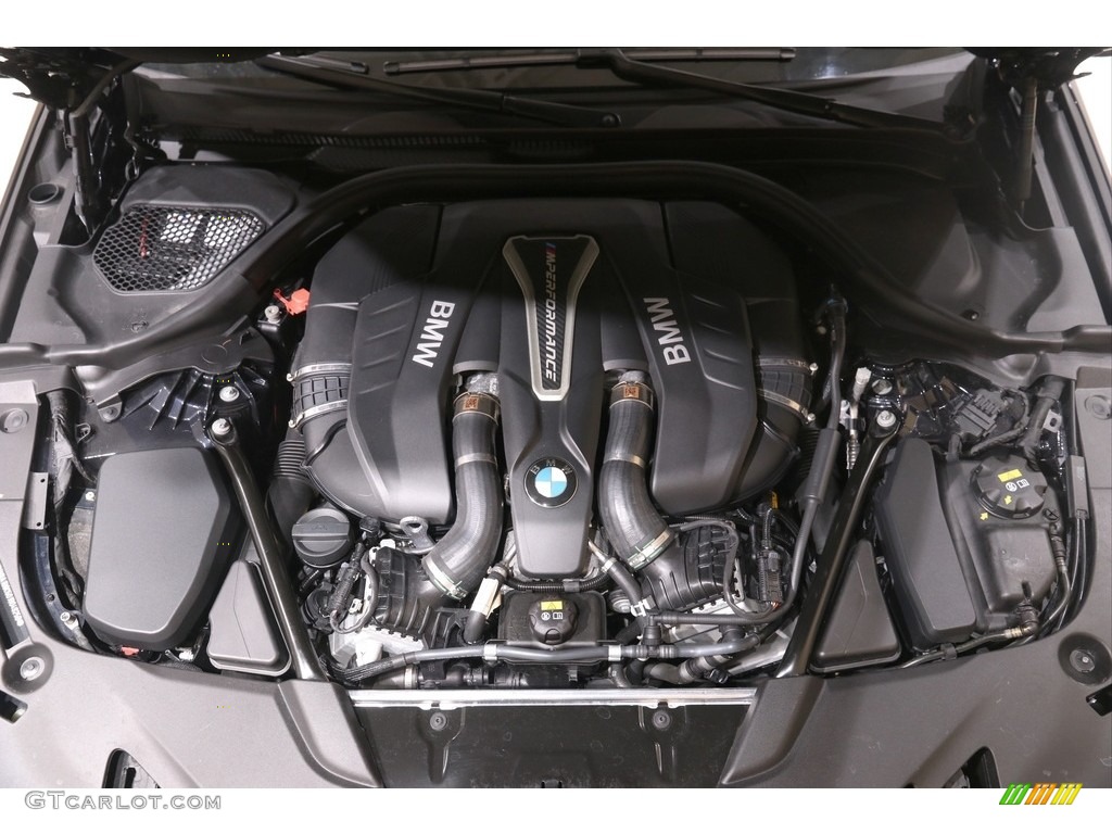 2018 5 Series M550i xDrive Sedan - Carbon Black Metallic / Black photo #31