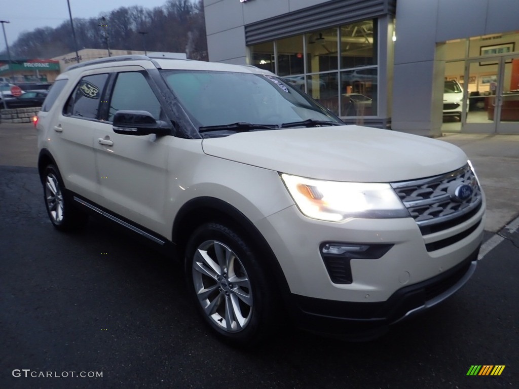 2018 Explorer XLT 4WD - Platinum Dune / Ebony Black photo #9