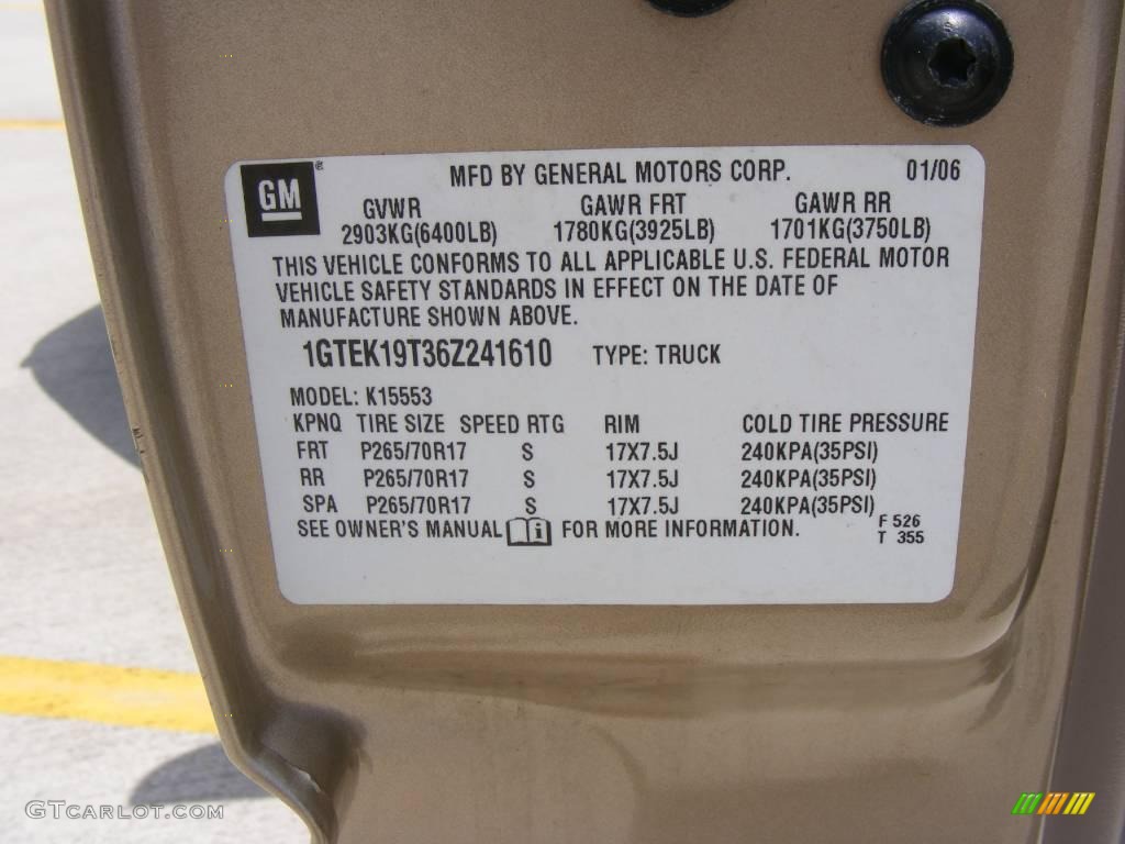 2006 Sierra 1500 SLE Extended Cab 4x4 - Sand Beige Metallic / Neutral photo #46