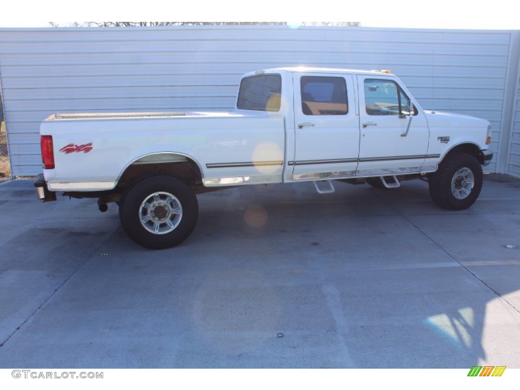 1996 F350 XLT Crew Cab 4x4 - Oxford White / Red photo #9