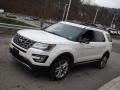 Oxford White - Explorer XLT 4WD Photo No. 11