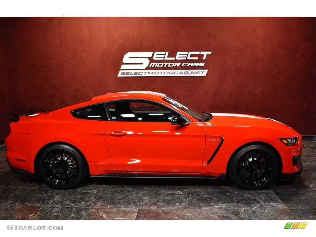 2019 Mustang Shelby GT350 - Race Red / GT350 Ebony Recaro Cloth/Miko Suede photo #5