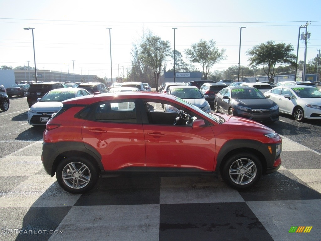 2019 Kona SE - Sunset Orange / Black photo #3