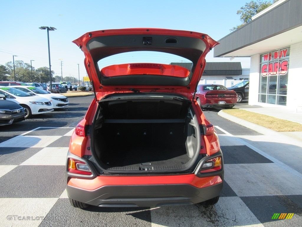 2019 Kona SE - Sunset Orange / Black photo #5