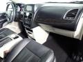 2015 Granite Crystal Metallic Chrysler Town & Country Touring-L  photo #34