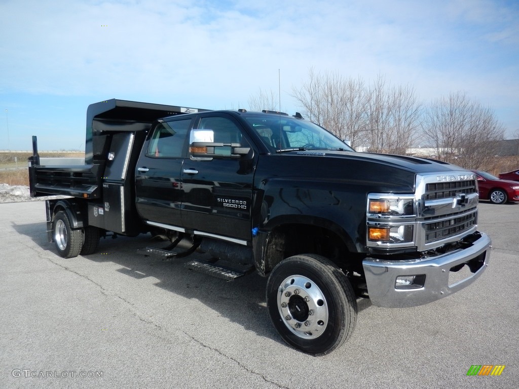 2020 Chevrolet Silverado 5500HD Crew Cab 4x4 Chassis Dump Truck Exterior Photos