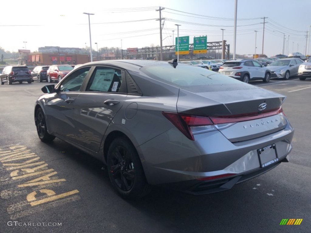 2021 Elantra SEL - Fluid Metal / Black photo #3