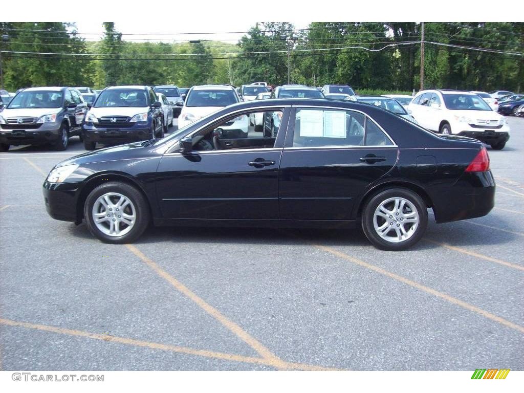 2007 Accord SE Sedan - Nighthawk Black Pearl / Ivory photo #19