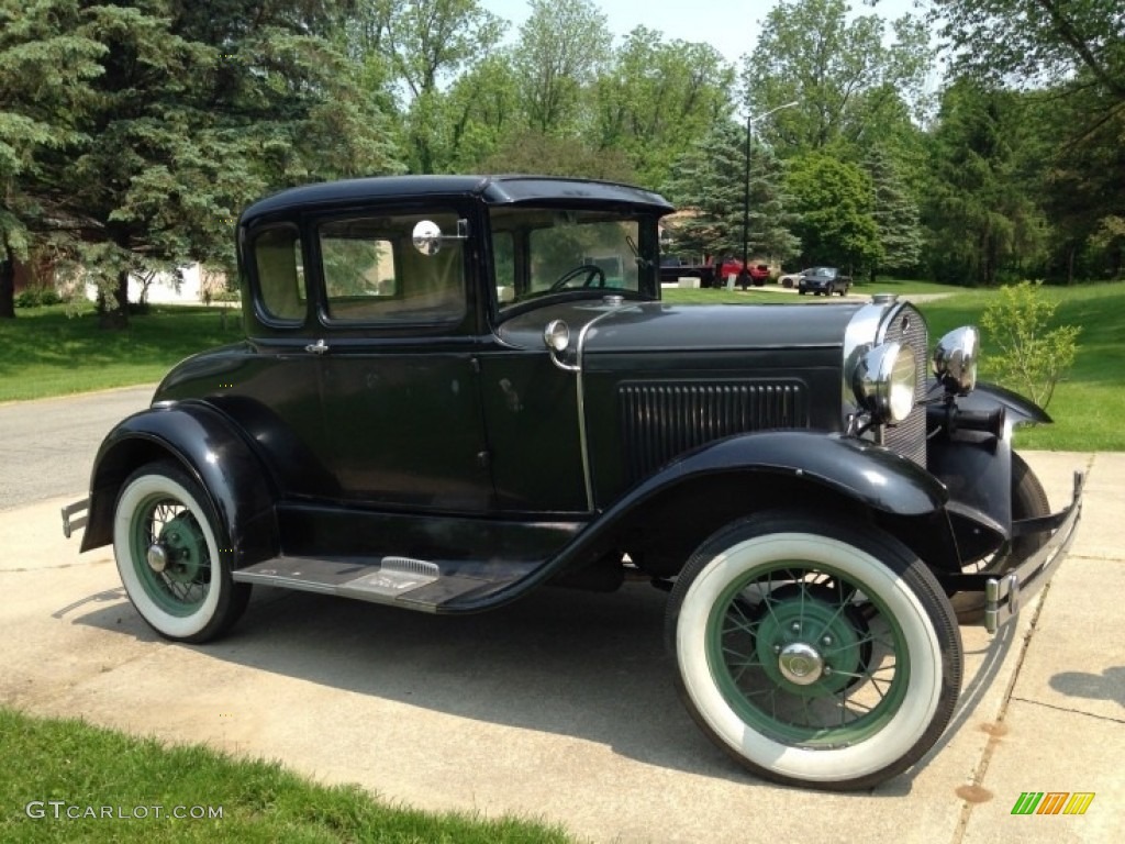 1931 Ford Model A Deluxe 5 Window Coupe Exterior Photos