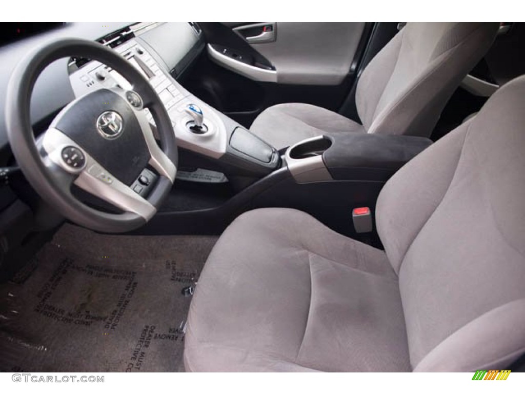 2015 Prius Two Hybrid - Classic Silver Metallic / Misty Gray photo #3