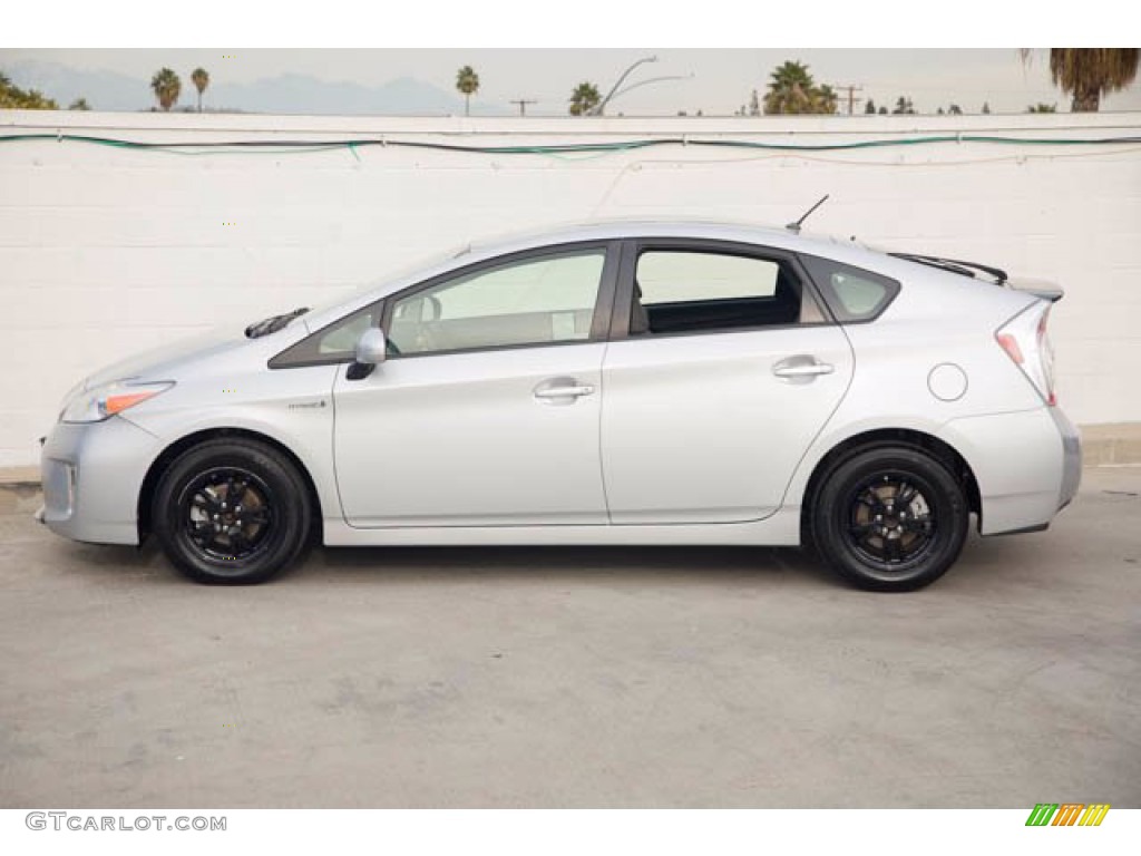 2015 Prius Two Hybrid - Classic Silver Metallic / Misty Gray photo #8