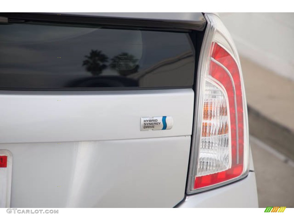 2015 Prius Two Hybrid - Classic Silver Metallic / Misty Gray photo #11