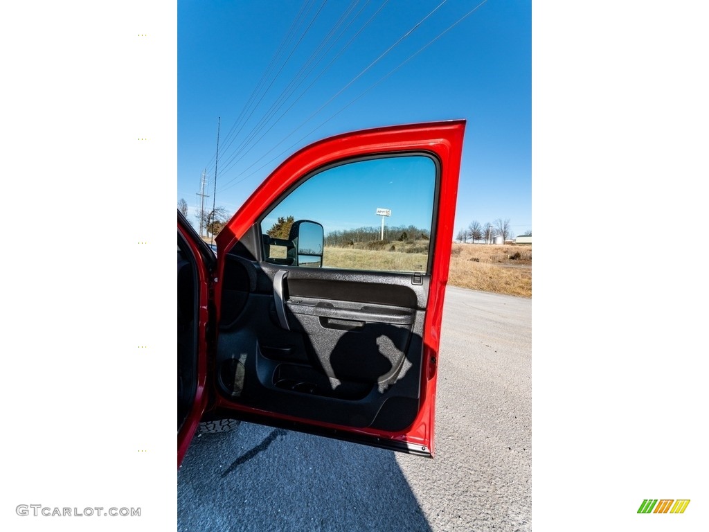 2013 Silverado 2500HD LT Crew Cab 4x4 - Victory Red / Ebony photo #28