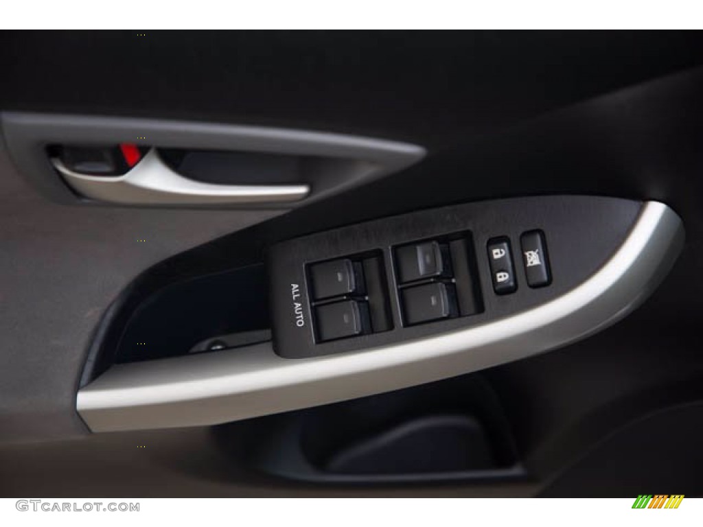 2015 Prius Two Hybrid - Classic Silver Metallic / Misty Gray photo #26