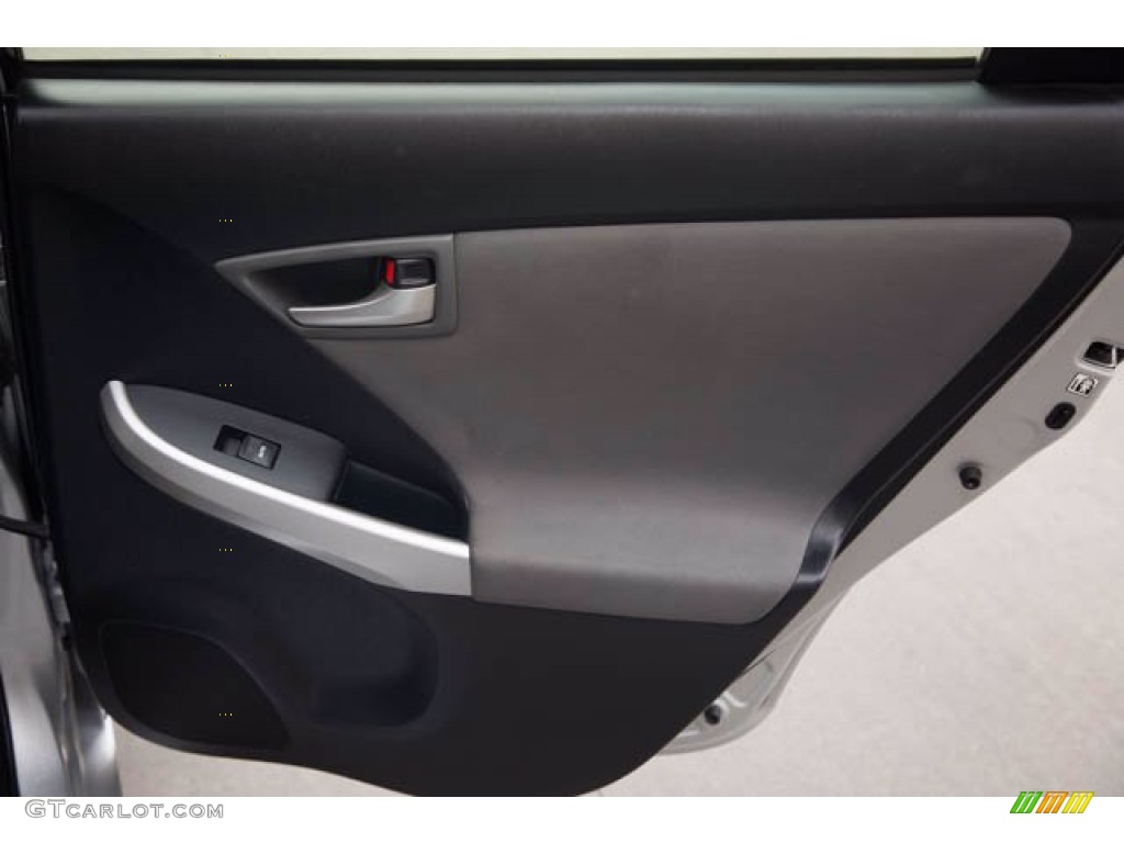 2015 Prius Two Hybrid - Classic Silver Metallic / Misty Gray photo #28