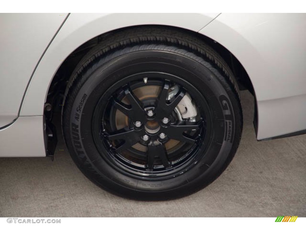 2015 Prius Two Hybrid - Classic Silver Metallic / Misty Gray photo #32