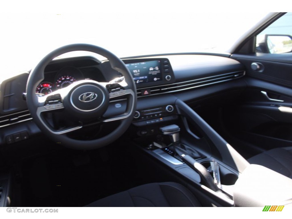 2021 Elantra SEL - Shimmering Silver Pearl / Black photo #21