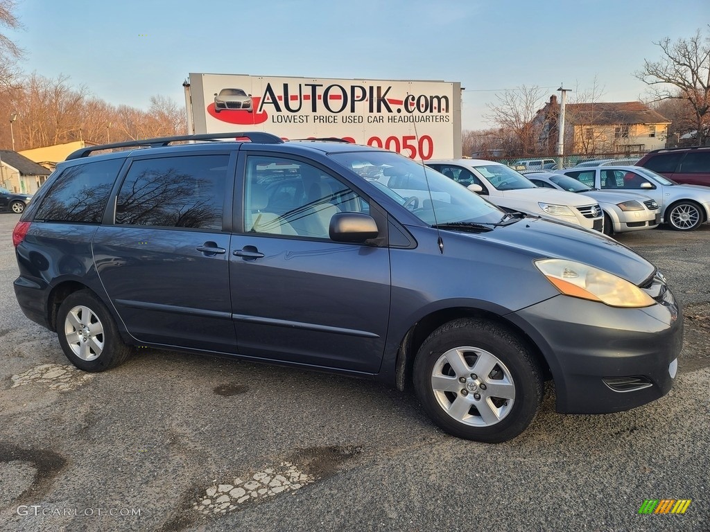 2006 Sienna LE - Nautical Blue Metallic / Stone Gray photo #2
