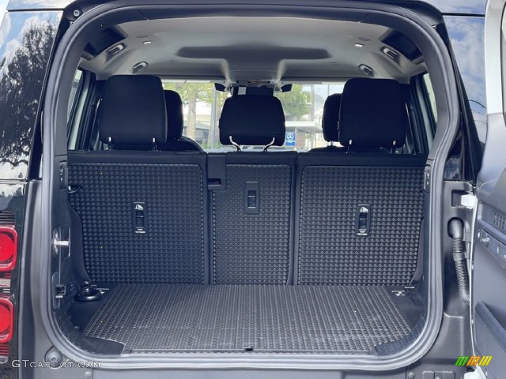 2021 Land Rover Defender 110 Trunk Photos