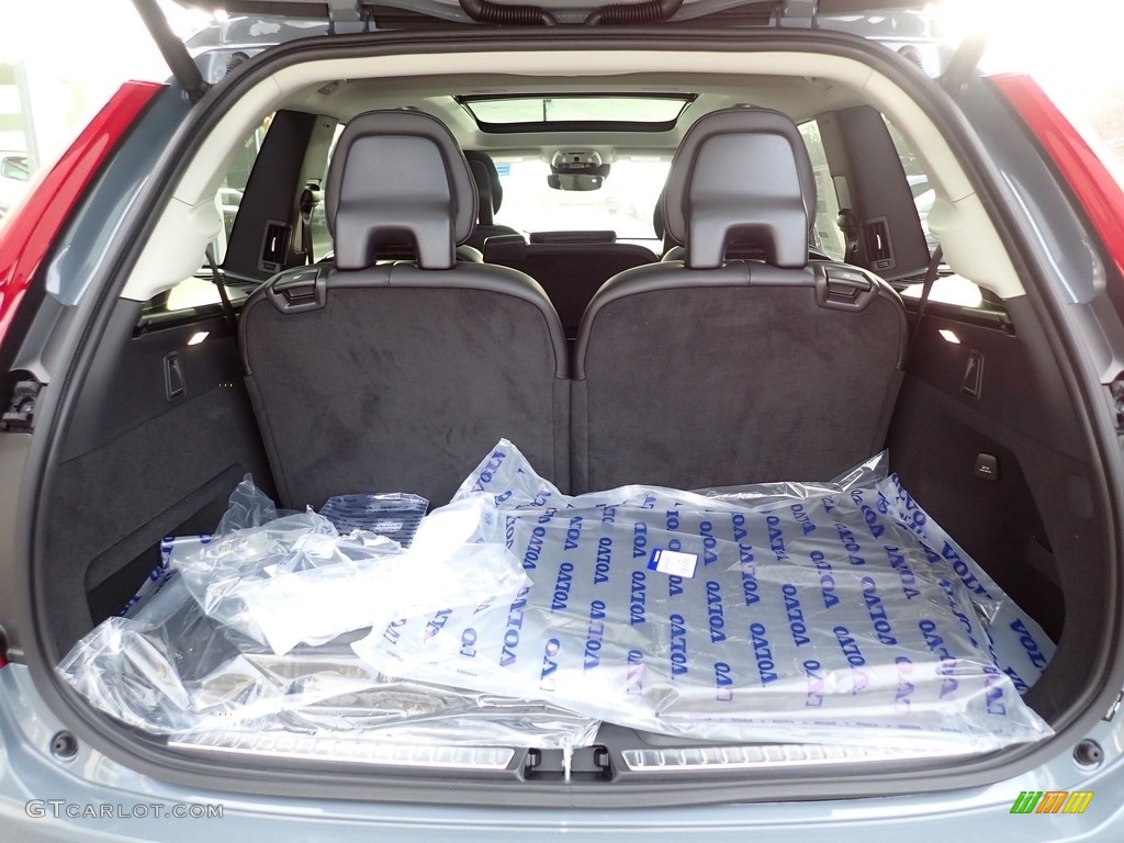 2021 Volvo XC90 T5 AWD Momentum Trunk Photo #140805413