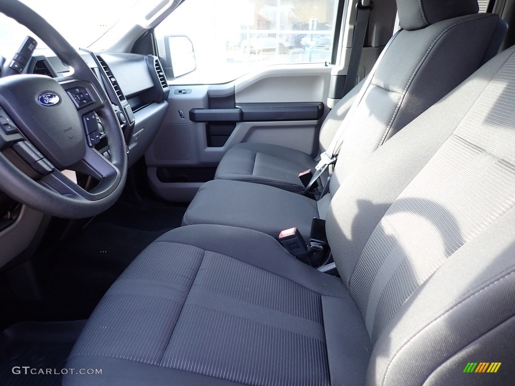 2019 F150 STX SuperCab 4x4 - Oxford White / Earth Gray photo #9