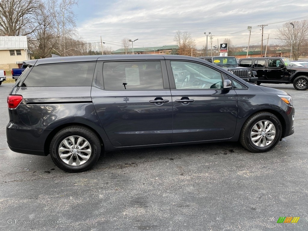 2019 Sedona LX - Pantera Metal / Dark Graphite photo #5