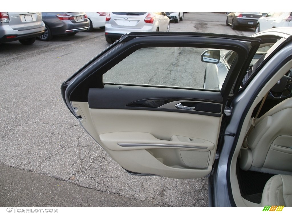 2015 Lincoln MKZ AWD Light Dune Door Panel Photo #140809832