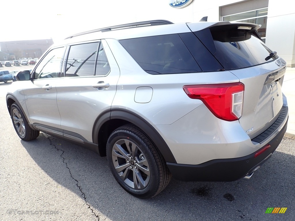 2021 Explorer XLT 4WD - Iconic Silver Metallic / Light Slate photo #3