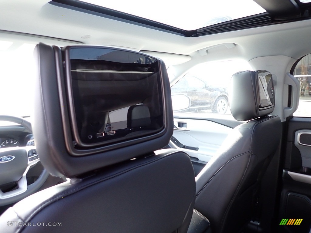 2021 Explorer XLT 4WD - Iconic Silver Metallic / Light Slate photo #12