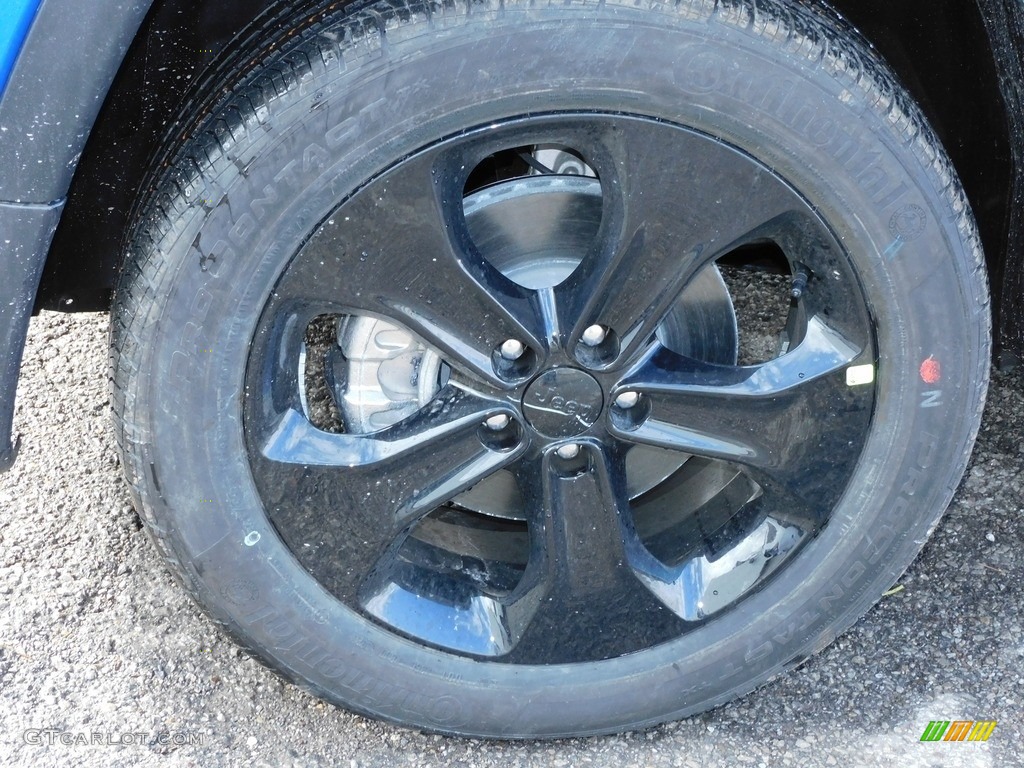 2021 Compass Latitude 4x4 - Laser Blue Pearl / Black photo #10