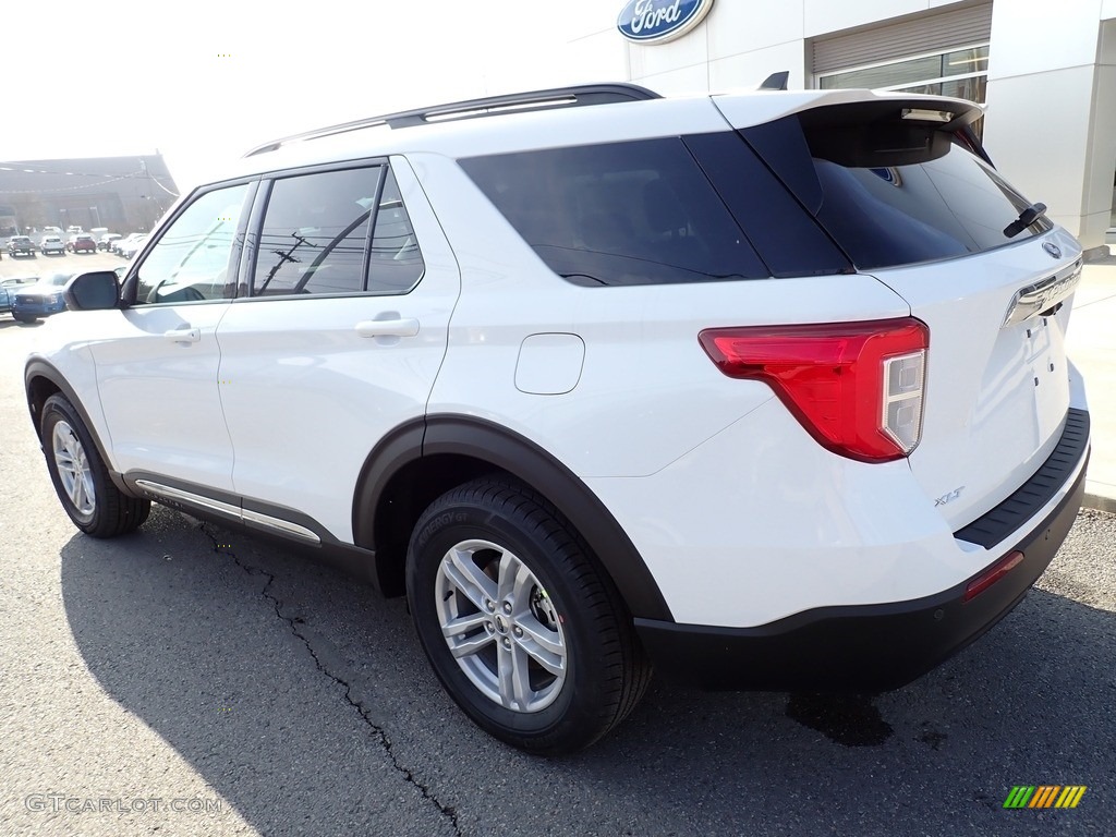 2021 Explorer XLT 4WD - Oxford White / Ebony photo #3