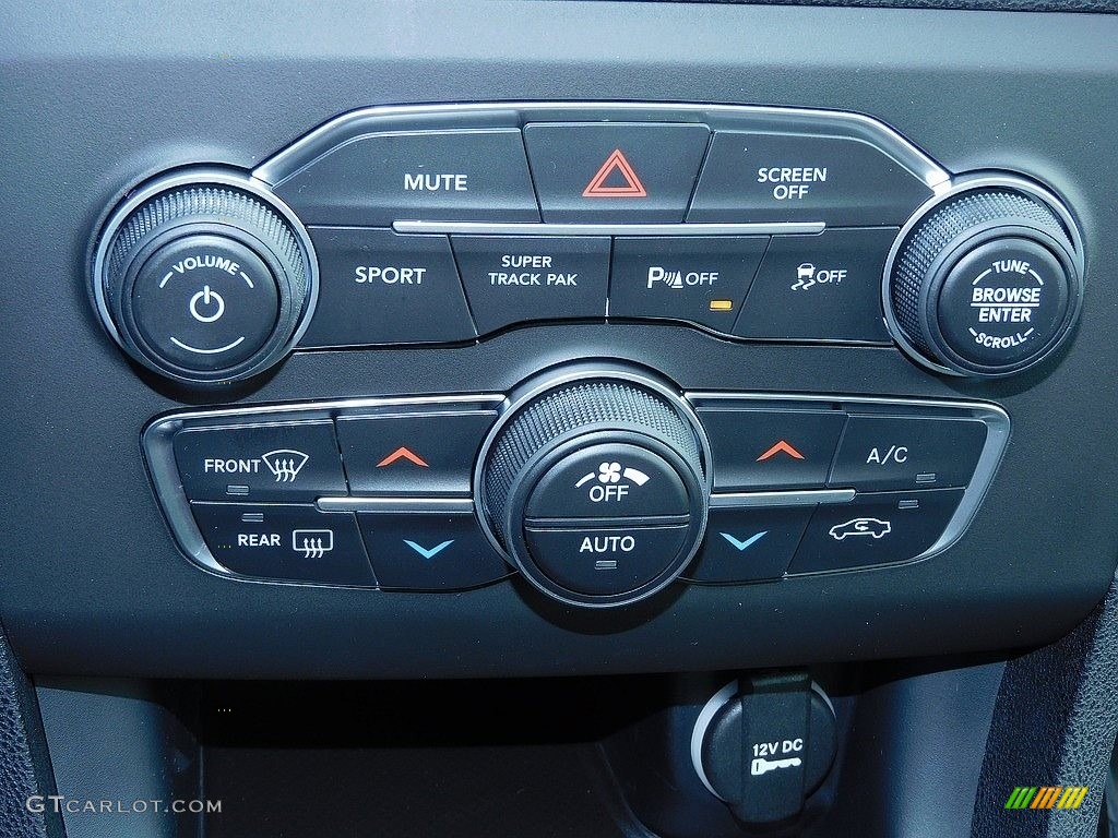 2021 Dodge Charger SXT AWD Controls Photos