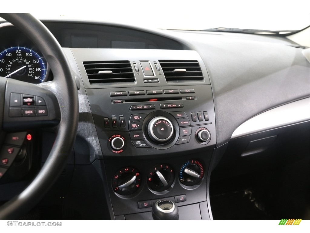 2013 MAZDA3 i Sport 4 Door - Crystal White Pearl Mica / Black photo #9
