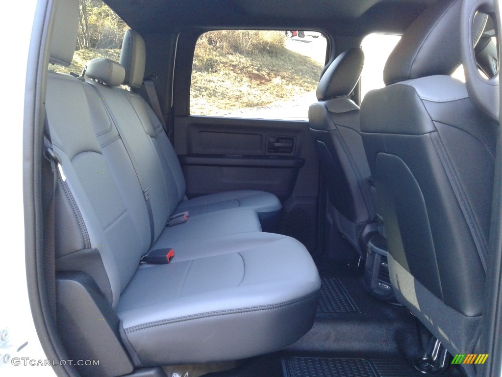 2021 Ram 4500 Tradesman Crew Cab 4x4 Chassis Rear Seat Photo #140816339