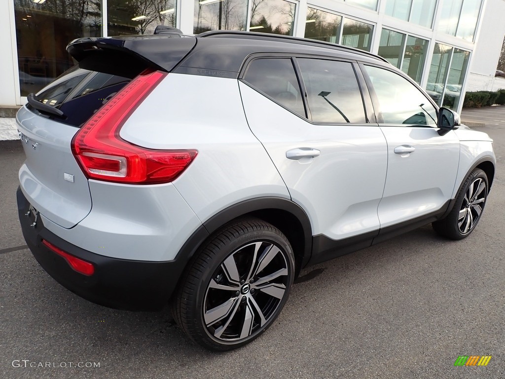 Glacier Silver Metallic 2021 Volvo XC40 P8 eAWD Recharge Pure Electric Exterior Photo #140819353