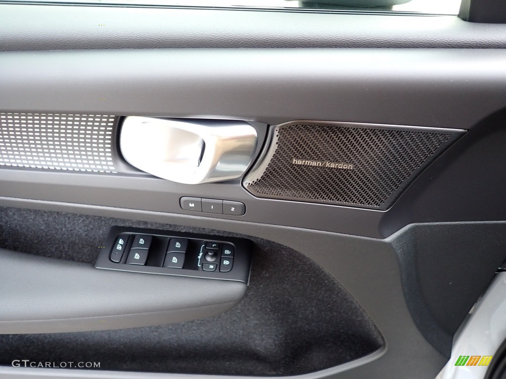 2021 Volvo XC40 P8 eAWD Recharge Pure Electric Door Panel Photos