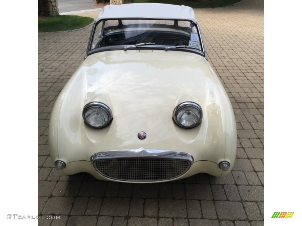 1961 Sprite Convertible - Primrose Yellow / Black photo #13