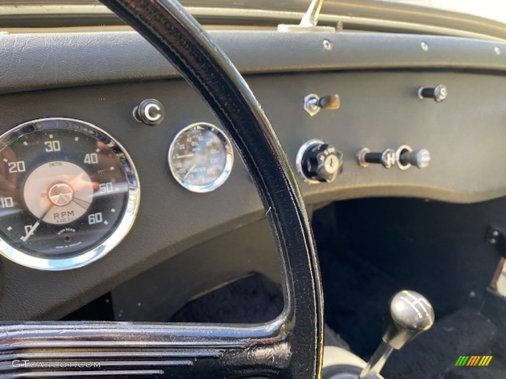 1961 Austin Healey Sprite Convertible Controls Photos