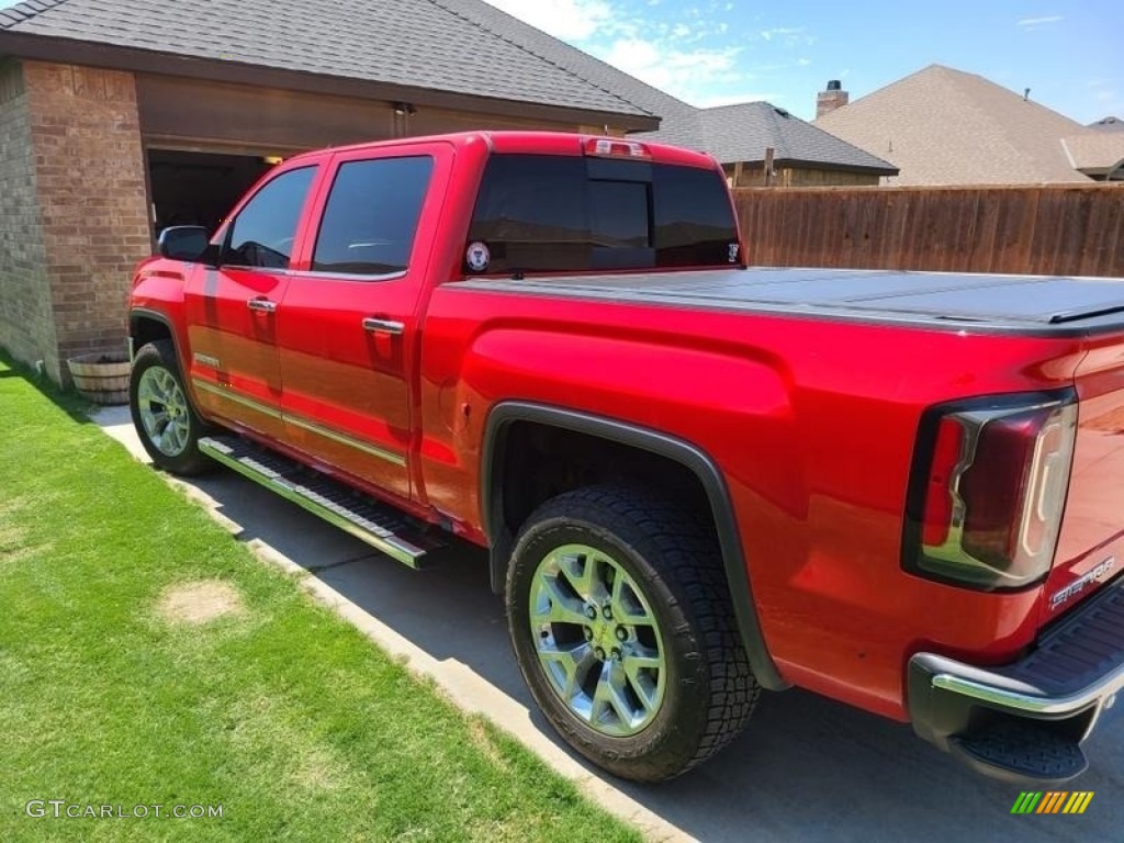 2017 Sierra 1500 SLT Crew Cab 4WD - Cardinal Red / Cocoa/­Dune photo #2