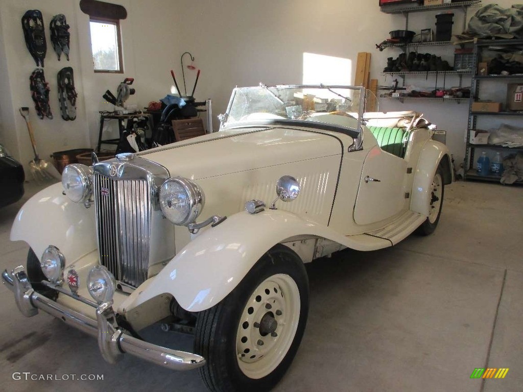 Ivory 1953 MG TD Roadster Exterior Photo #140822473